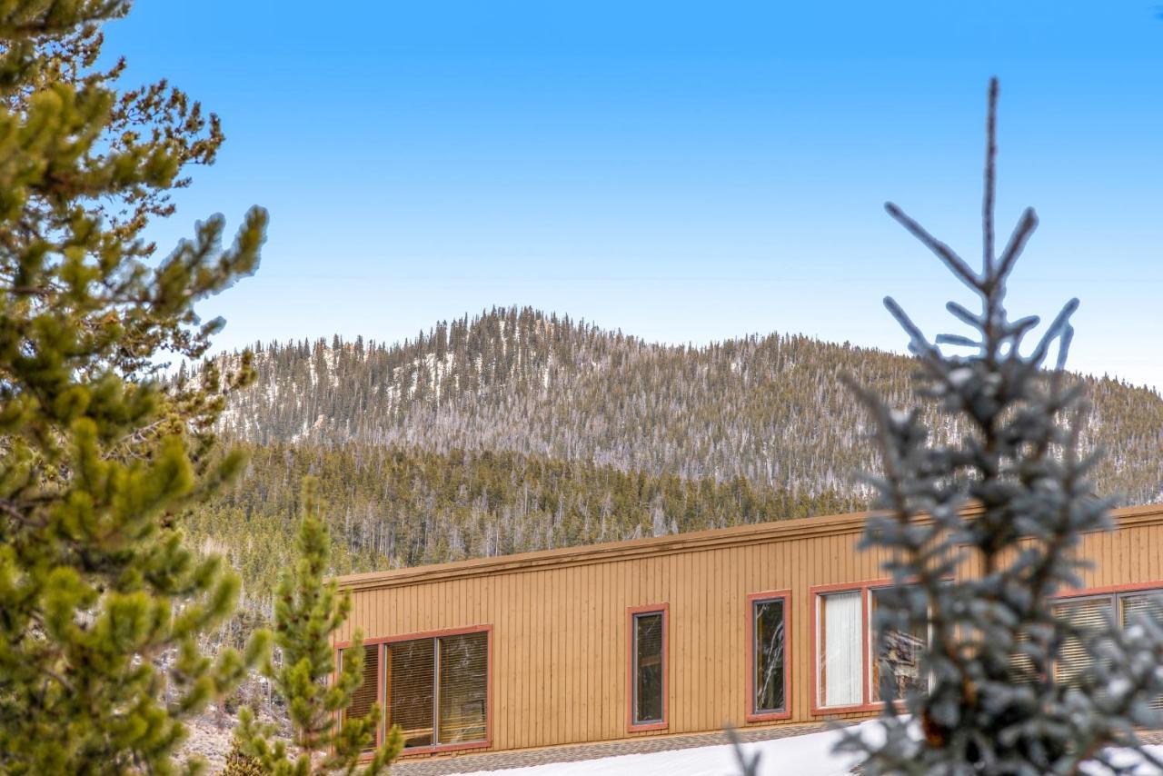 The Pines Condos Кистон Экстерьер фото